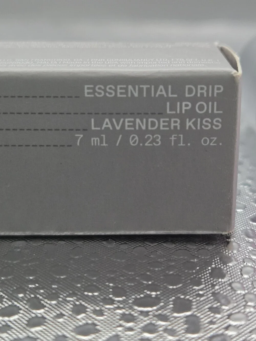 r.e.m. beauty Essential Drip Lip Oil - Lavender Kiss (0.23 fl oz) - NIB​